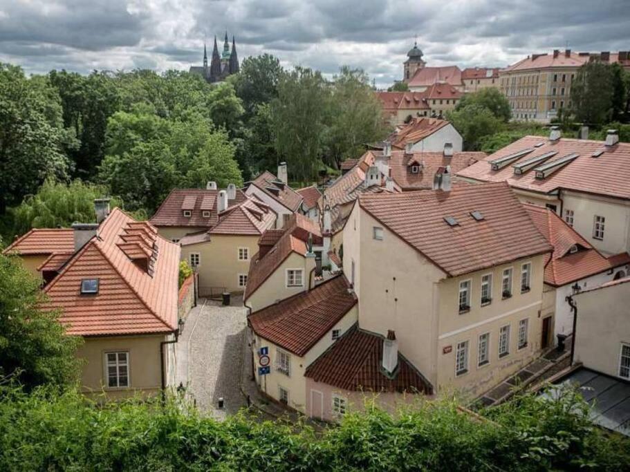 Apartment Old Town Luxury Apartment/sauna/bathtub/ac Prague
