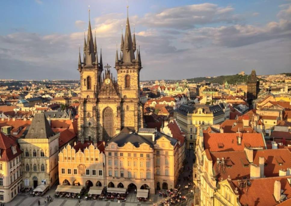 Apartment Old Town Luxury Apartment/sauna/bathtub/ac Prague